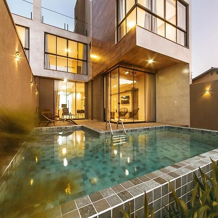 Casa Requinte, 4 Suites , Piscina II Balneário Camboriú Εξωτερικό φωτογραφία